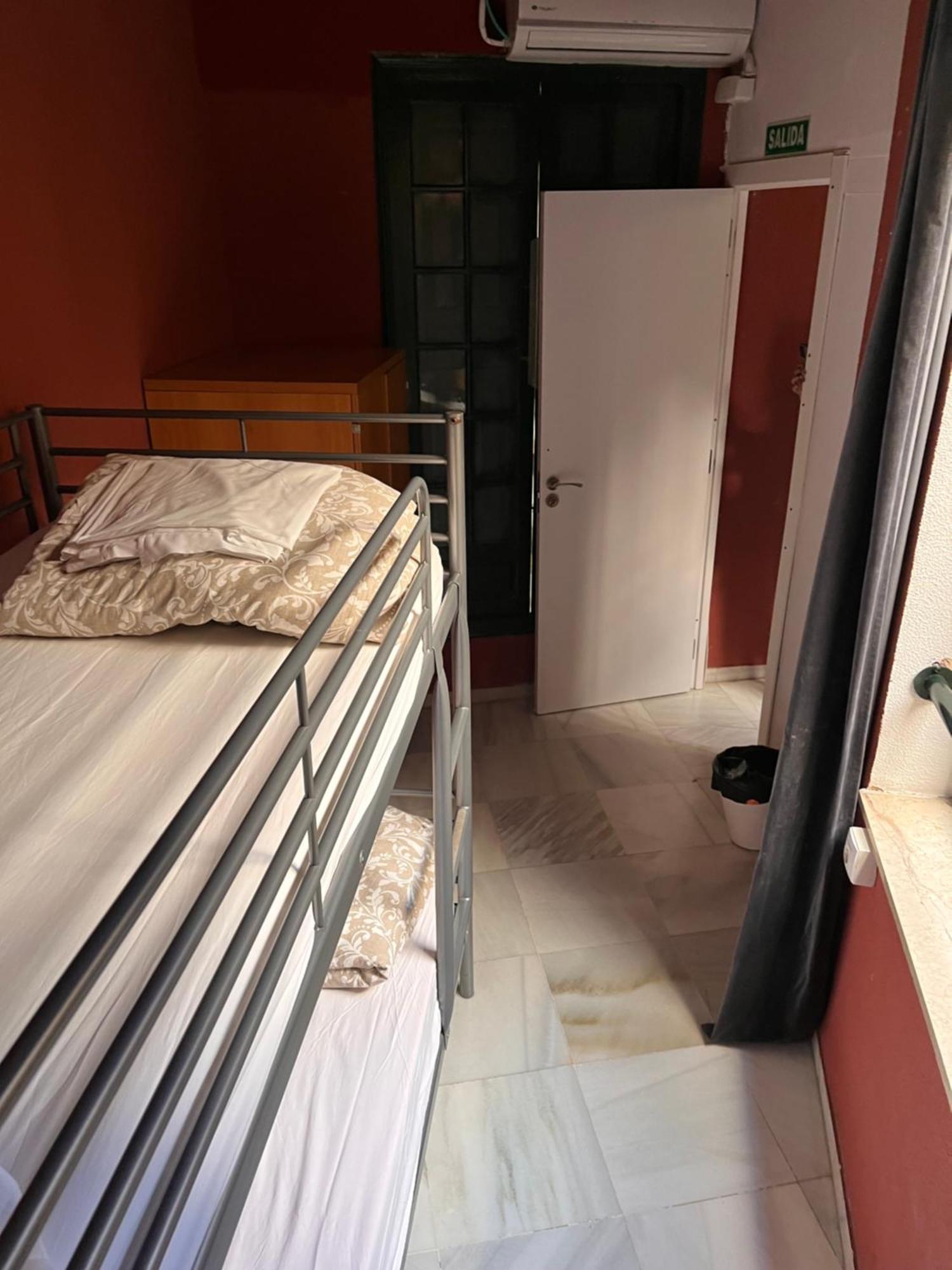 San Isidoro Hostel Sevilla Extérieur photo